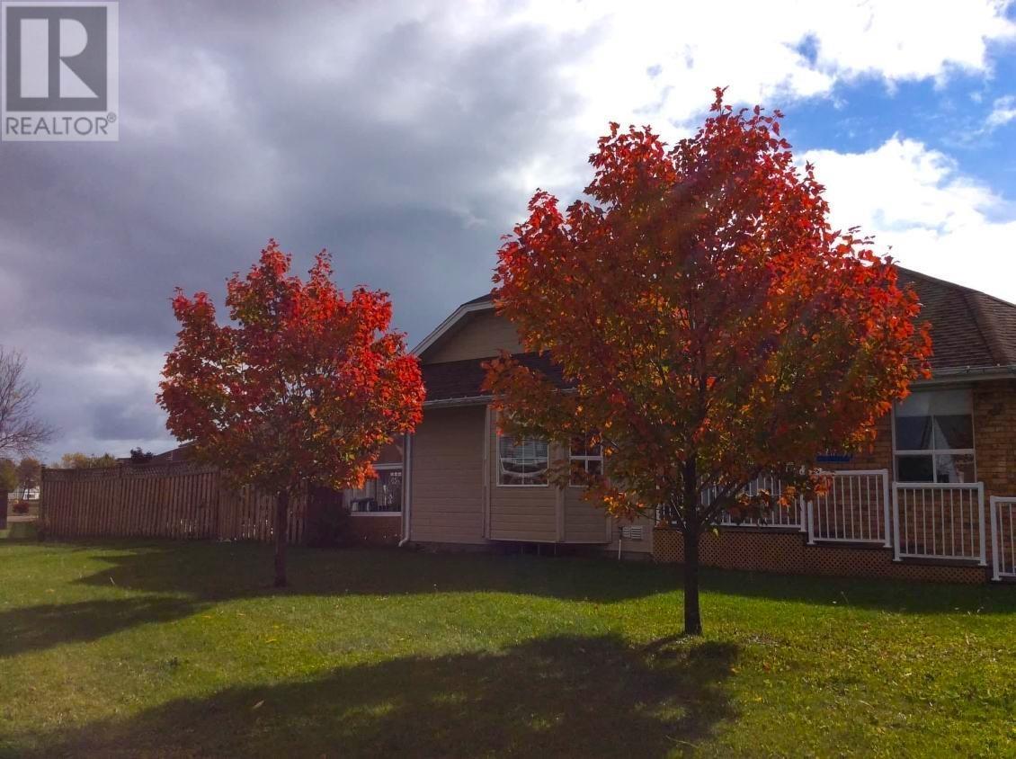 281 Caribou Cres, Thunder Bay, Ontario  P7C 5Z5 - Photo 47 - TB2600152