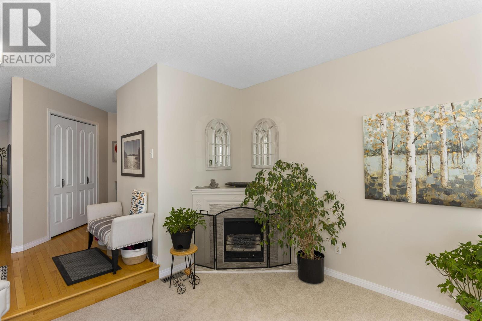 281 Caribou Cres, Thunder Bay, Ontario  P7C 5Z5 - Photo 7 - TB2600152