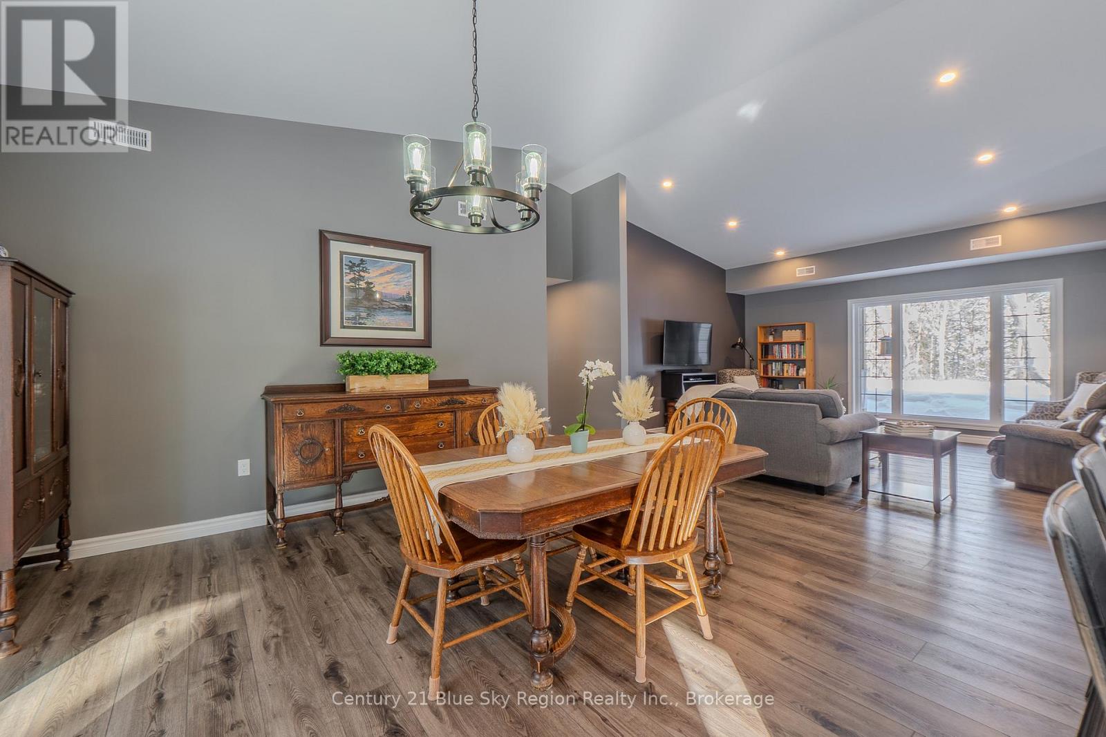 75 Hillside Lake Road, North Bay, Ontario  P1B 8G2 - Photo 10 - X12752462