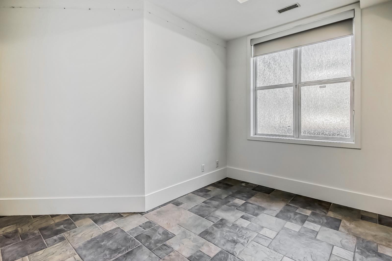 155 10411  122 Street, Edmonton, Alberta  T5N 4C2 - Photo 20 - 44202298