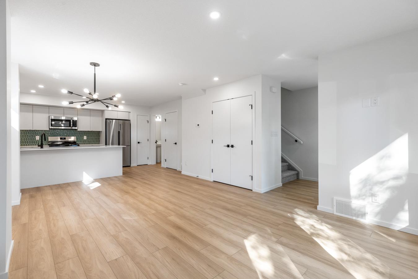 12411  81 Street Nw, Edmonton, Alberta  T5B 2T6 - Photo 3 - 44202510