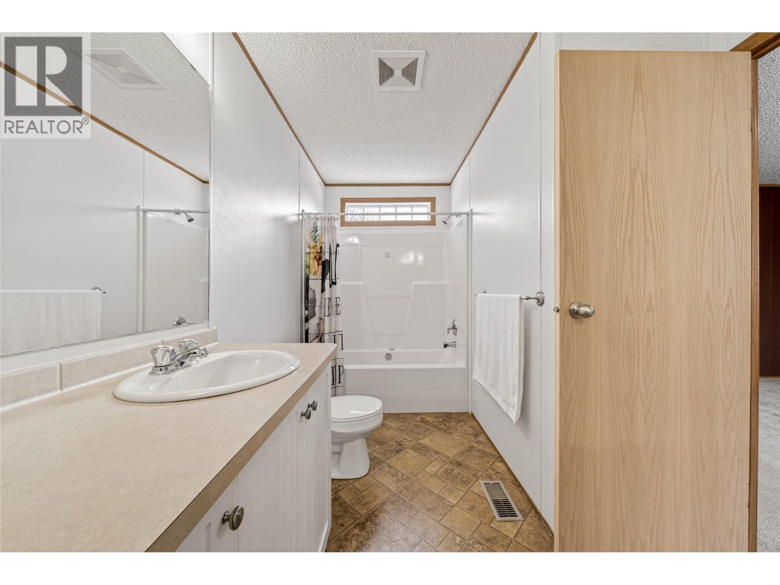 1232 Sycamore Road, Sparwood, British Columbia  V0B 2G2 - Photo 11 - 10372824