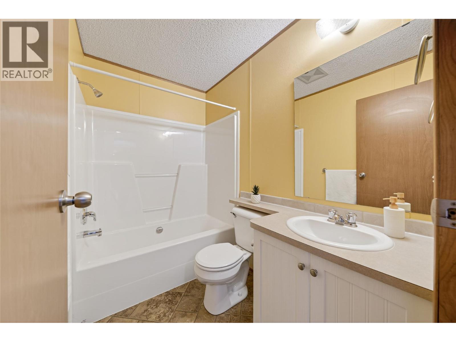 1232 Sycamore Road, Sparwood, British Columbia  V0B 2G2 - Photo 7 - 10372824