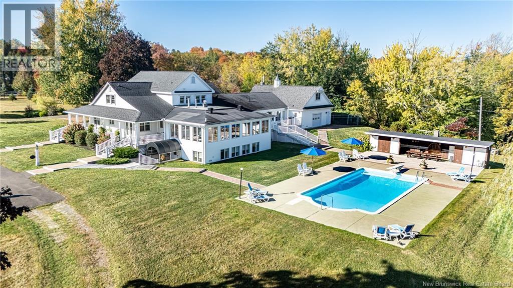 1337 Woodstock Road, Fredericton, New Brunswick  E3B 7R9 - Photo 1 - NB133090