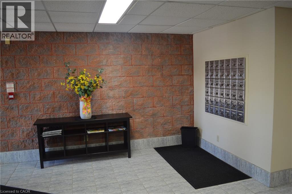 5 Mill Pond Court Unit# 705, Simcoe, Ontario  N3Y 5J6 - Photo 2 - 40774525