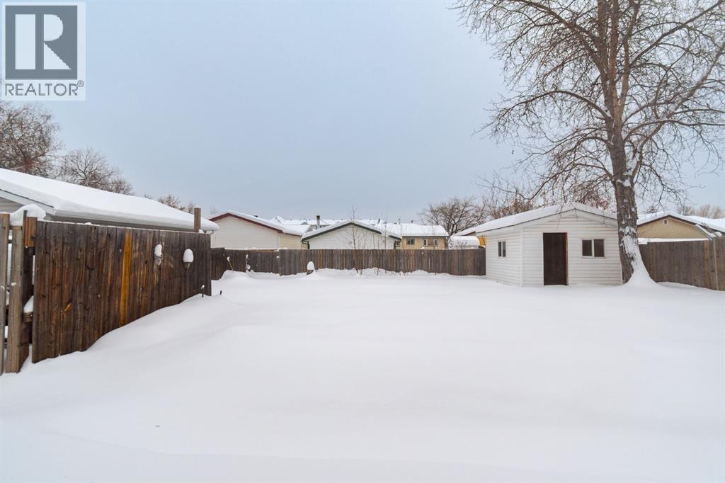 23 Maciver Street, Fort Mcmurray, Alberta  T9H 1Z8 - Photo 32 - A2276520