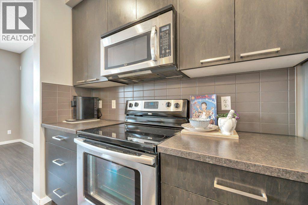 15 Copperpond Close Se, Calgary, Alberta  T2Z 0Y8 - Photo 12 - A2277407