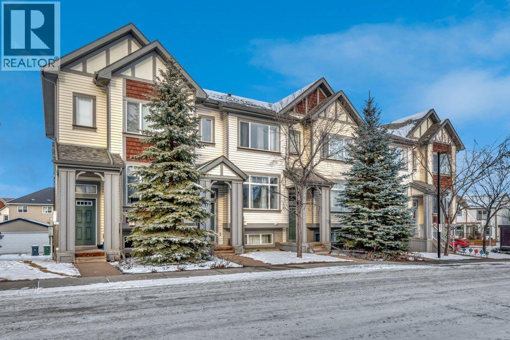 15 Copperpond Close Se, Calgary, Alberta  T2Z 0Y8 - Photo 3 - A2277407