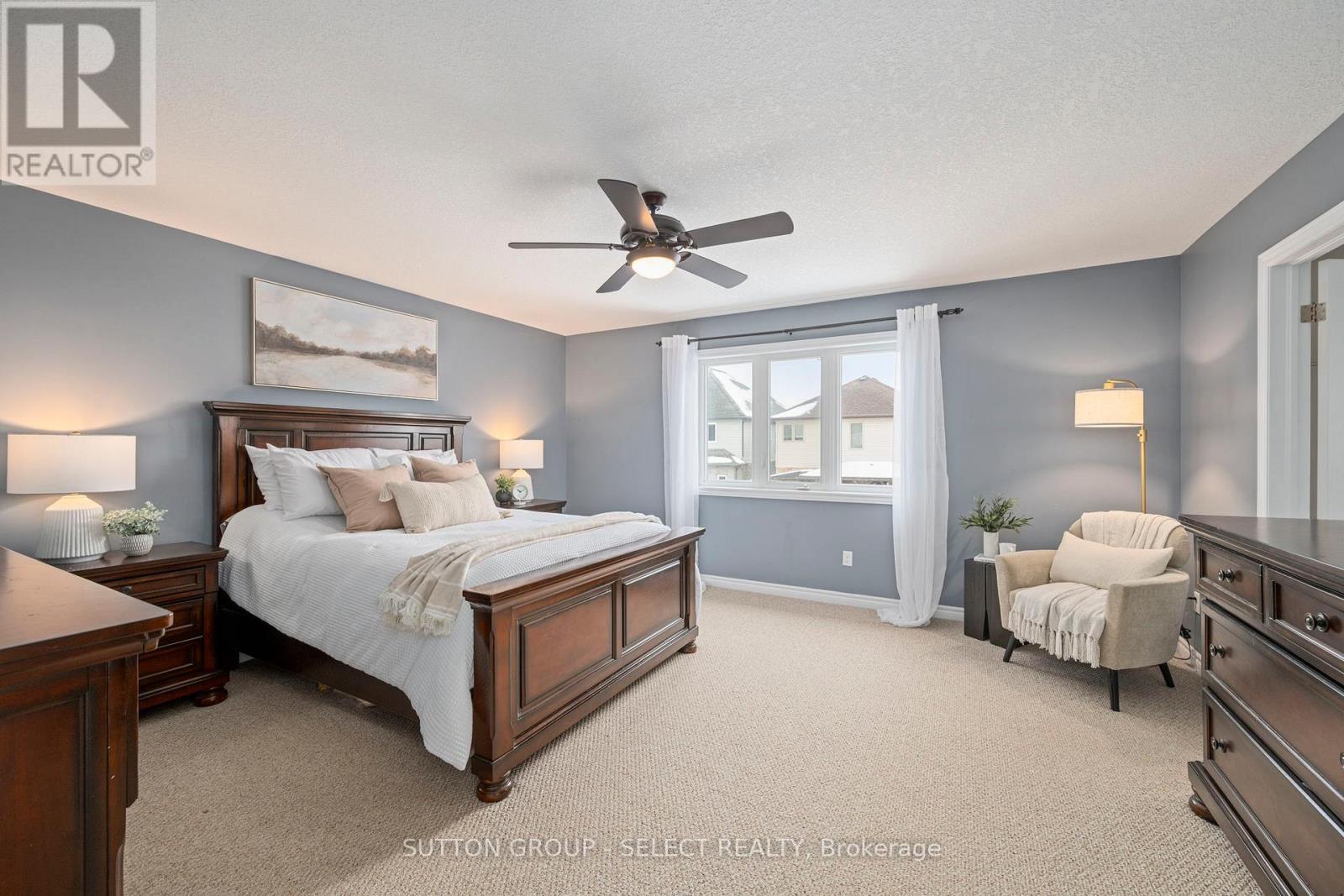 Photo 15 of 39 for 692 Killarney Road