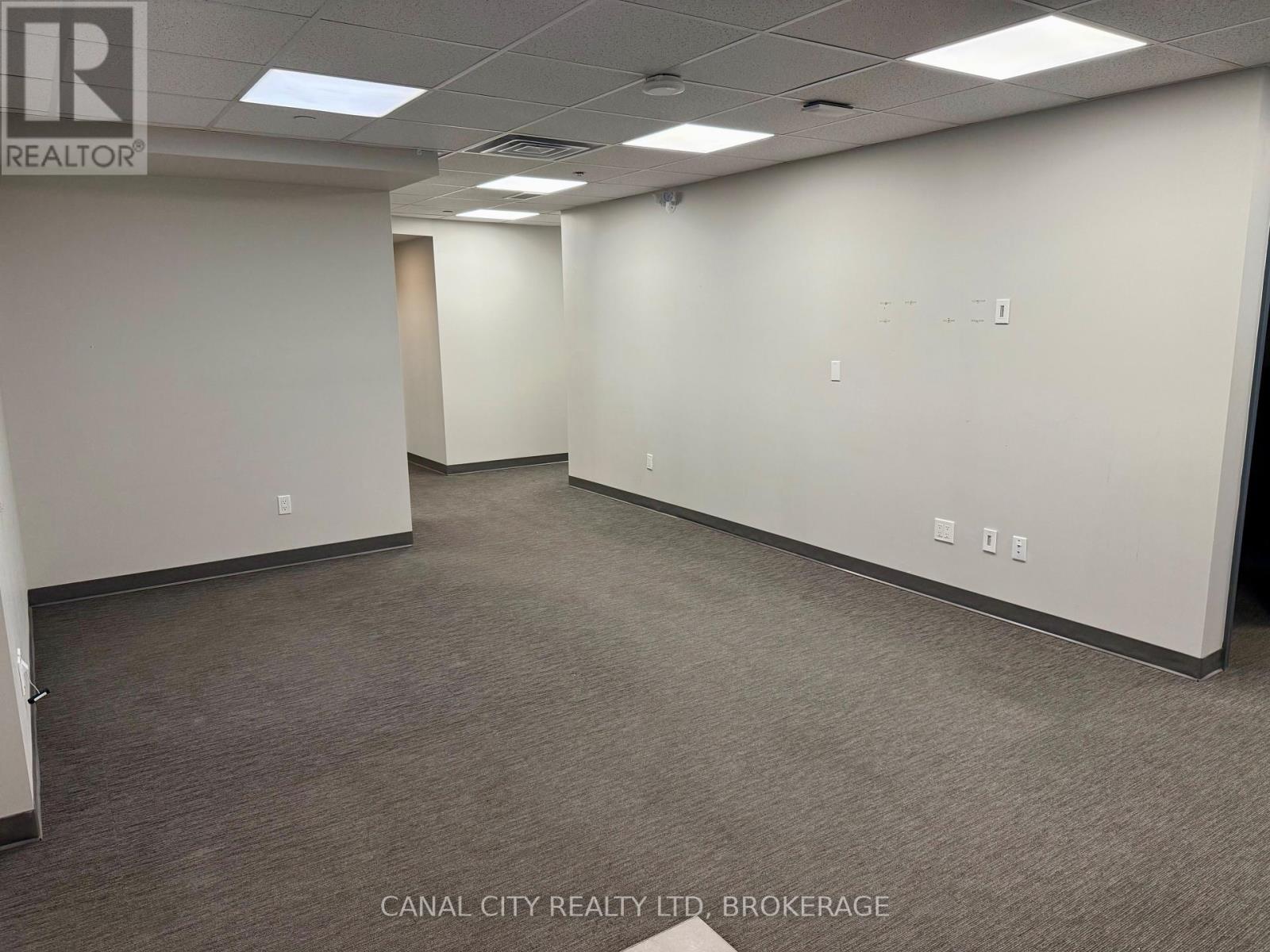 105 - 10 Albert Street E, Thorold, Ontario  L2V 2E9 - Photo 6 - X12340019