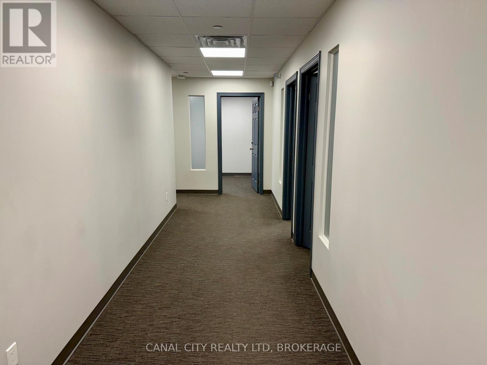 105 - 10 Albert Street E, Thorold, Ontario  L2V 2E9 - Photo 12 - X12340019