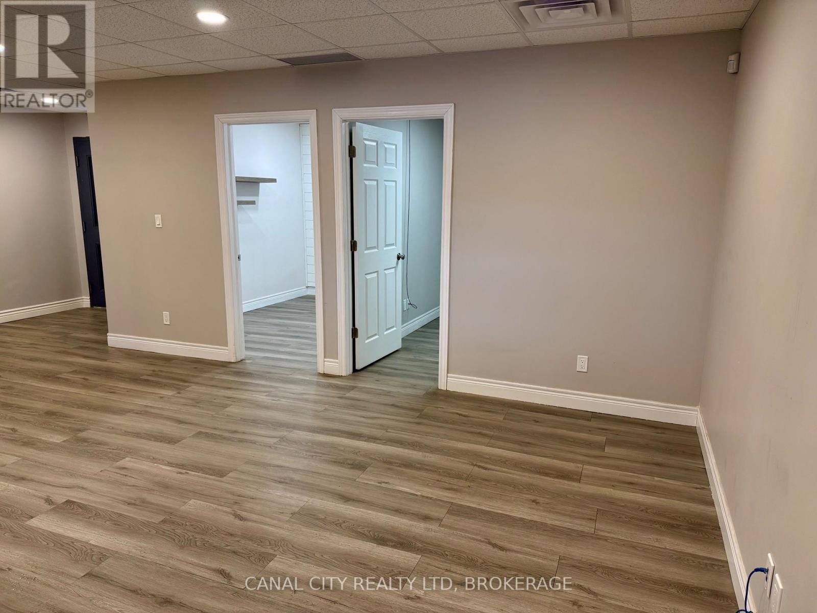 106 - 10 Albert Street E, Thorold, Ontario  L2V 2E9 - Photo 7 - X12340127