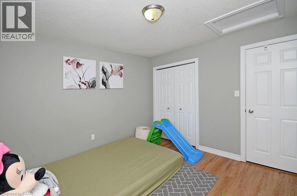 366 Maverick Street, Waterloo, Ontario  N2K 4N9 - Photo 13 - 40802558