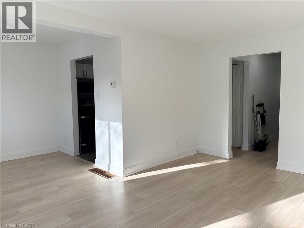 77 Tindale Court Unit# 4, Hamilton, Ontario  L8K 5M8 - Photo 7 - 40802517