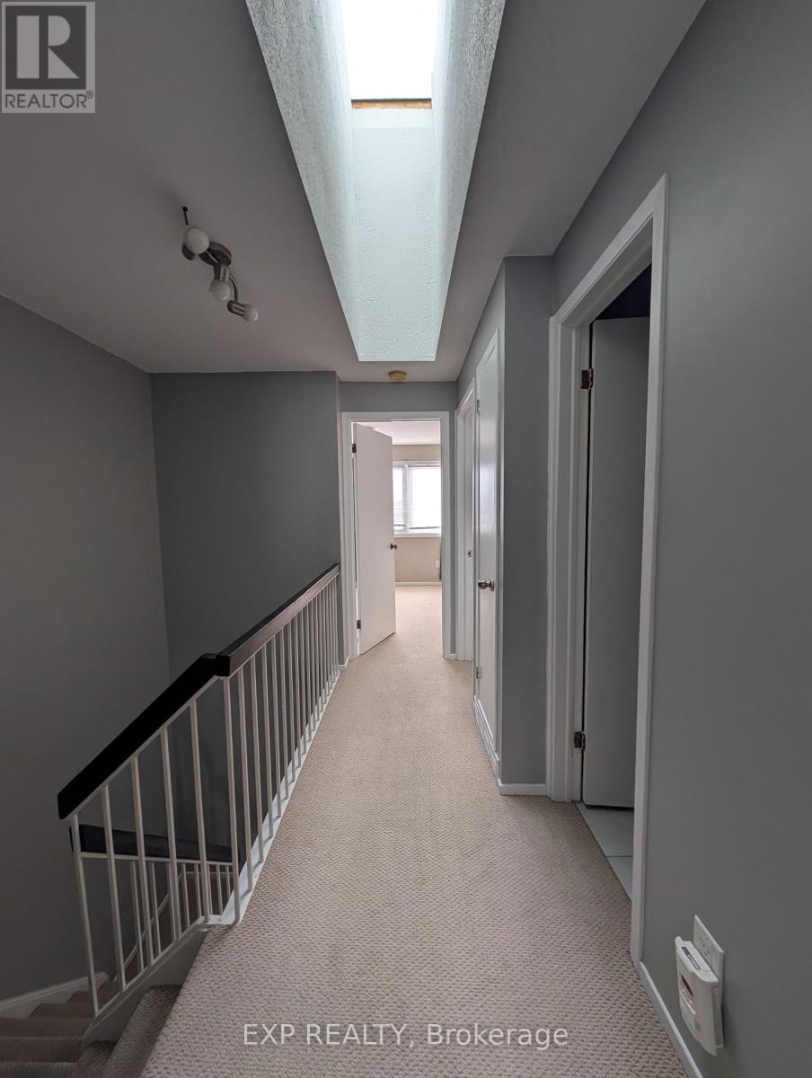 3d Crestlea Crescent, Ottawa, Ontario  K2G 4N1 - Photo 14 - X12631626