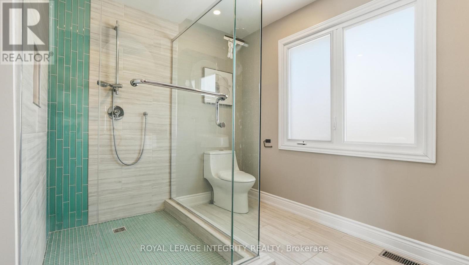 1055 Plante Drive, Ottawa, Ontario  K1V 9E5 - Photo 32 - X12752060