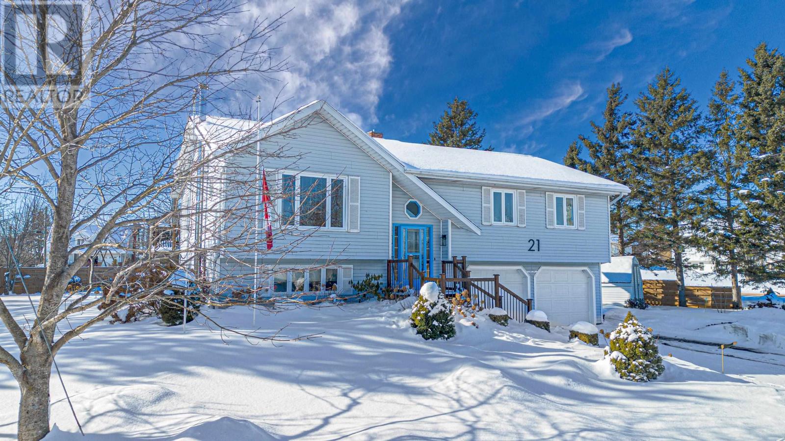 21 Sobey Drive, Cornwall, Prince Edward Island  C0A 1H3 - Photo 2 - 202601991