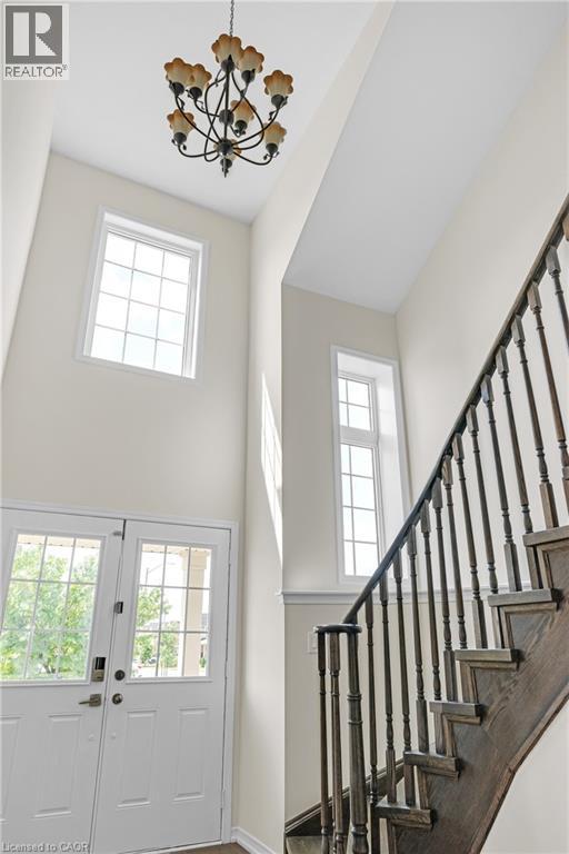 8561 Dogwood Crescent, Niagara Falls, Ontario  L2H 0K7 - Photo 3 - 40781310