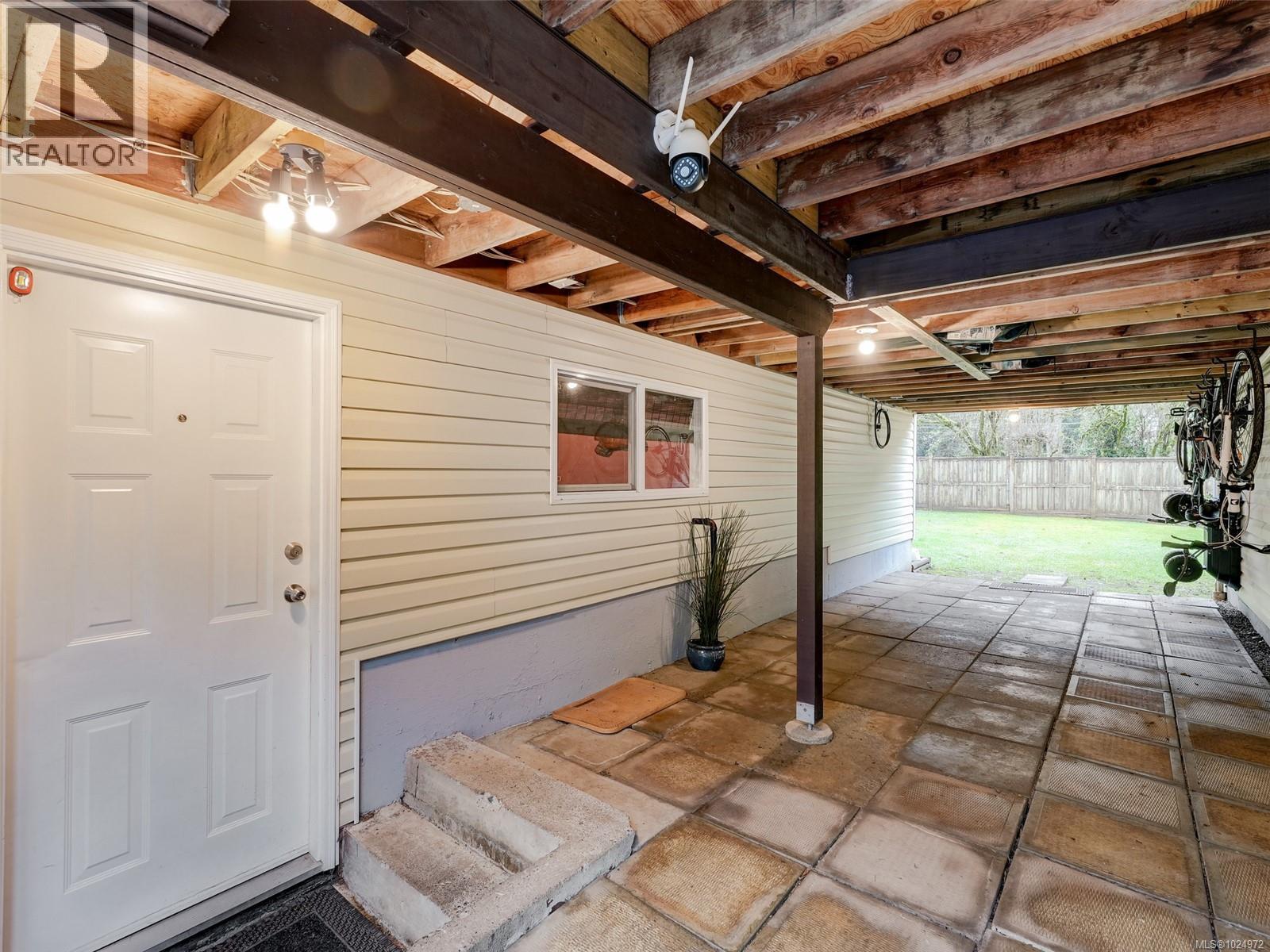 5787 Woodlands Rd, Sooke, British Columbia  V9Z 0G4 - Photo 6 - 1024972