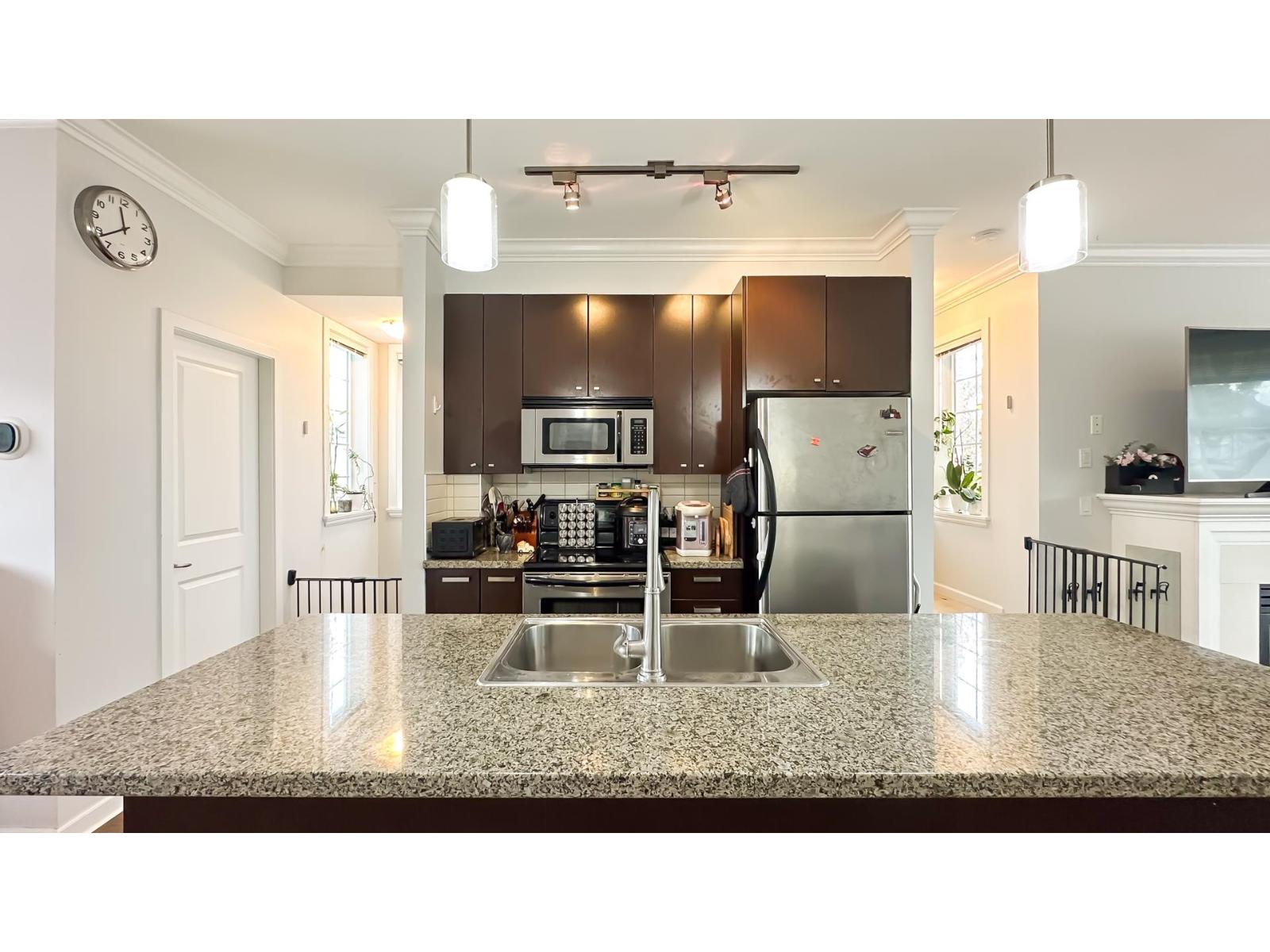 9 18777 68a Avenue, Surrey, British Columbia  V4N 0Z7 - Photo 13 - R3084192