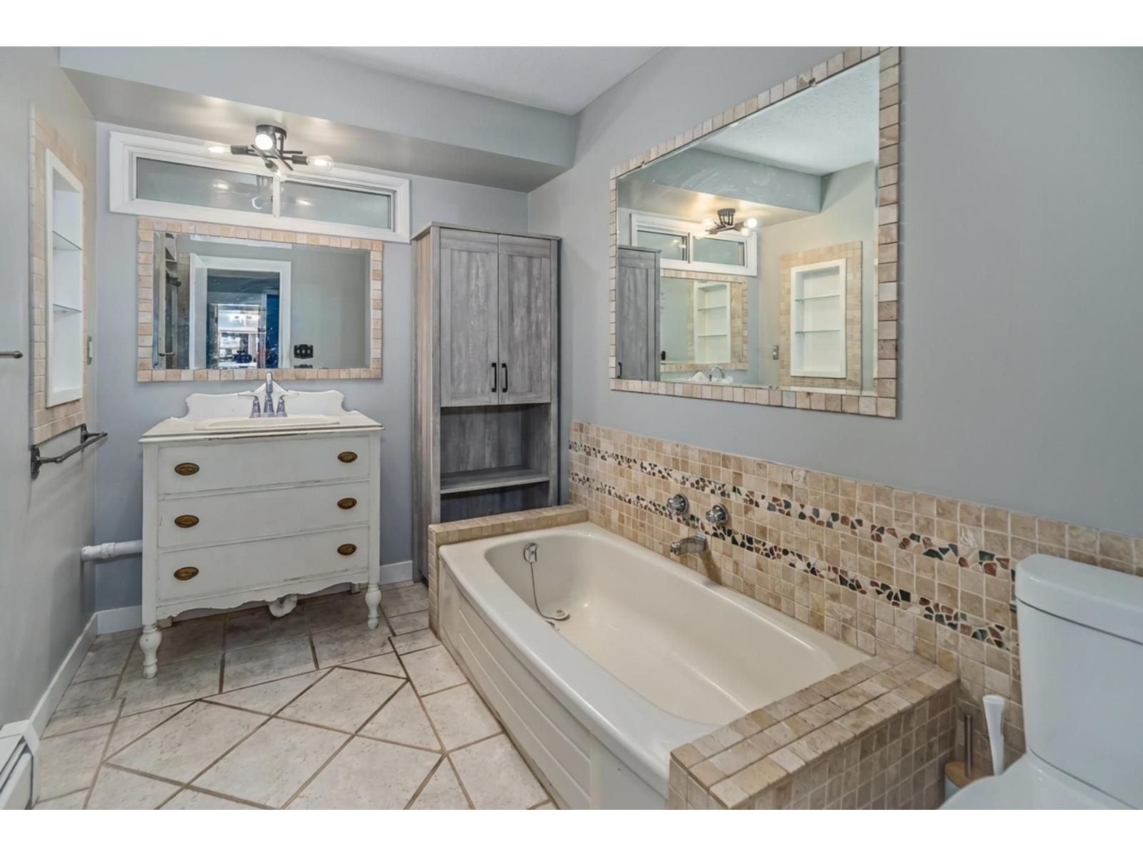 3001 266b Street, Langley, British Columbia  V4W 3B7 - Photo 22 - R3084231