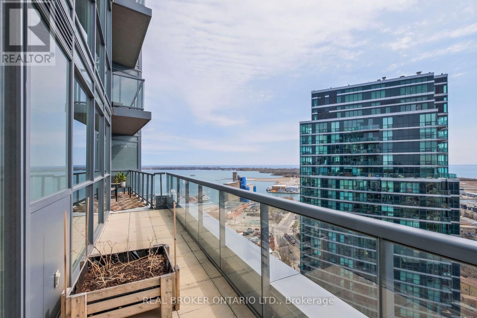 2909 - 20 Bruyeres Mews, Toronto, Ontario  M5V 0G8 - Photo 18 - C12752442