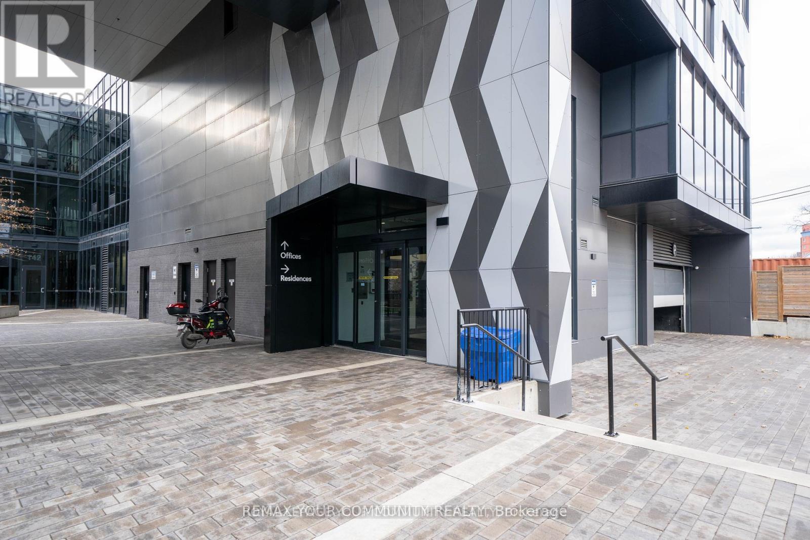 602 - 138 St.helens Avenue, Toronto, Ontario  M6H 0B8 - Photo 2 - C12752504