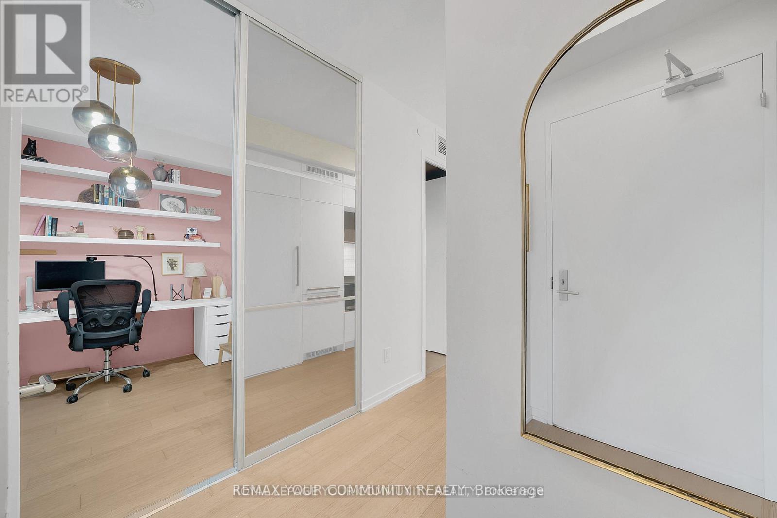 602 - 138 St.helens Avenue, Toronto, Ontario  M6H 0B8 - Photo 5 - C12752504