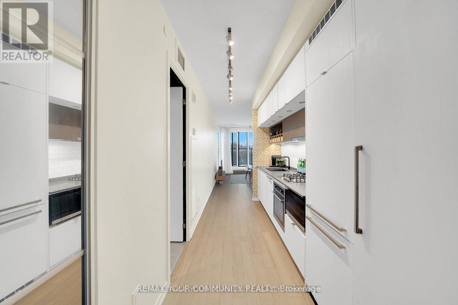 602 - 138 St.helens Avenue, Toronto, Ontario  M6H 0B8 - Photo 7 - C12752504