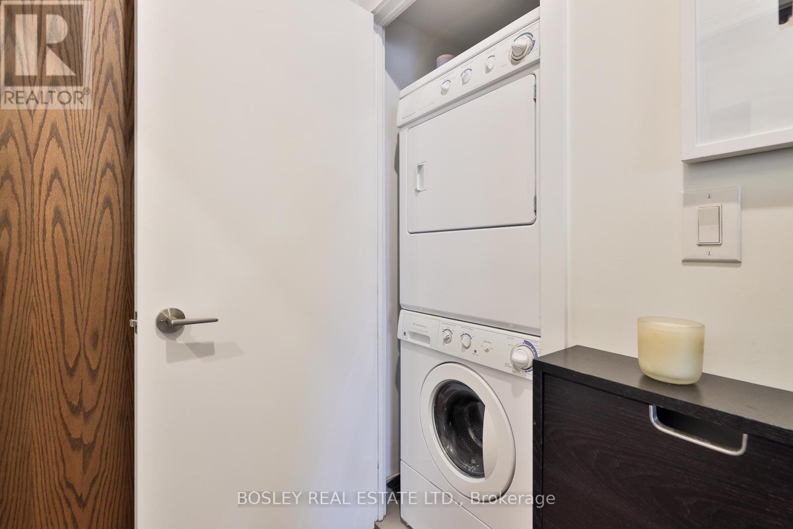 315 - 260 Sackville Street, Toronto, Ontario  M5A 0B3 - Photo 3 - C12752574