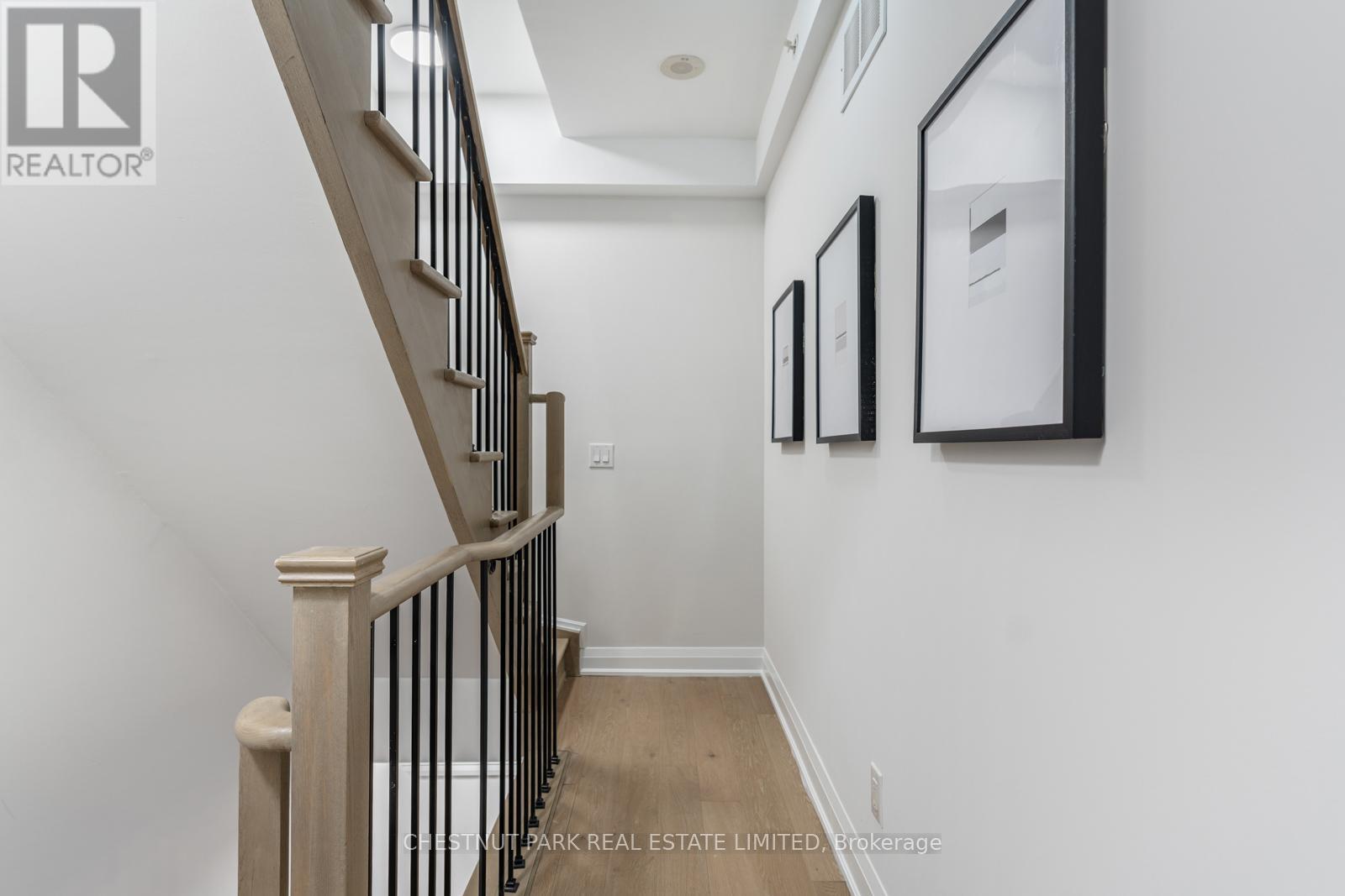 213 Duplex Avenue, Toronto, Ontario  M5P 2B1 - Photo 19 - C12752590