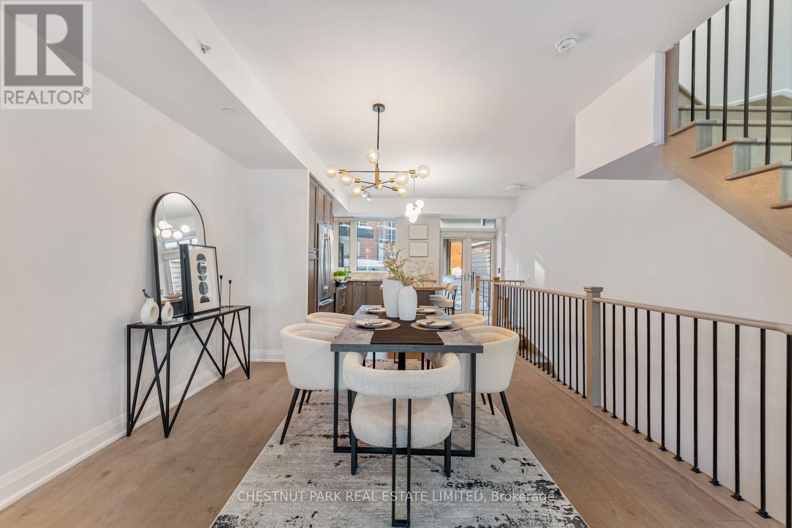 213 Duplex Avenue, Toronto, Ontario  M5P 2B1 - Photo 5 - C12752590