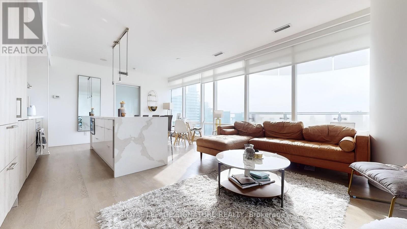 4406 - 1 BLOOR STREET E, Toronto, Ontario