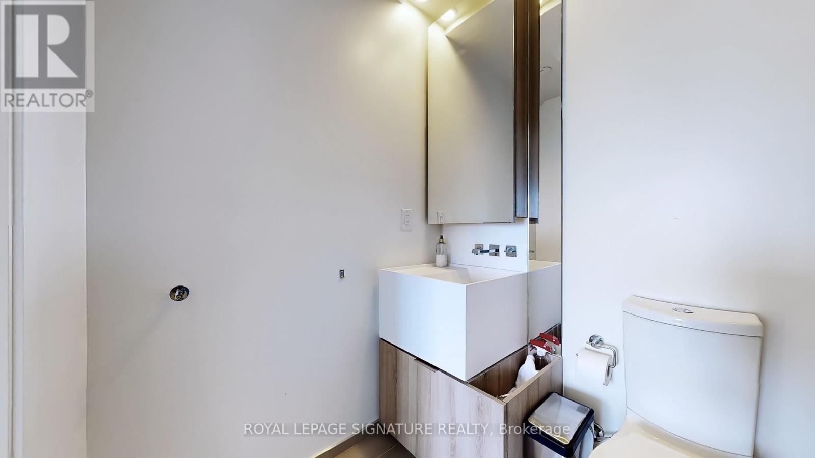 4406 - 1 Bloor Street E, Toronto, Ontario  M4W 0A8 - Photo 15 - C12752596