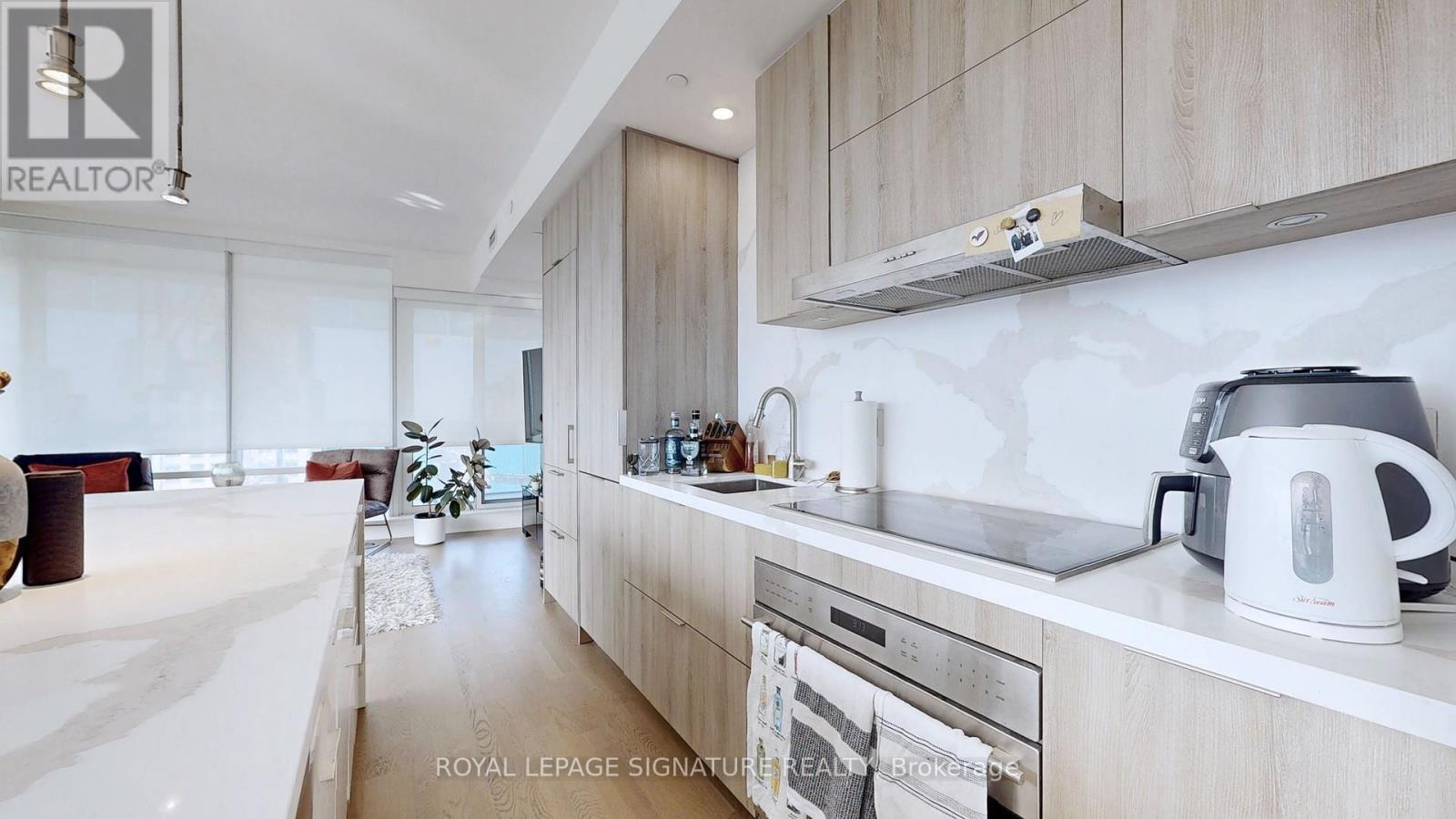 4406 - 1 Bloor Street E, Toronto, Ontario  M4W 0A8 - Photo 7 - C12752596