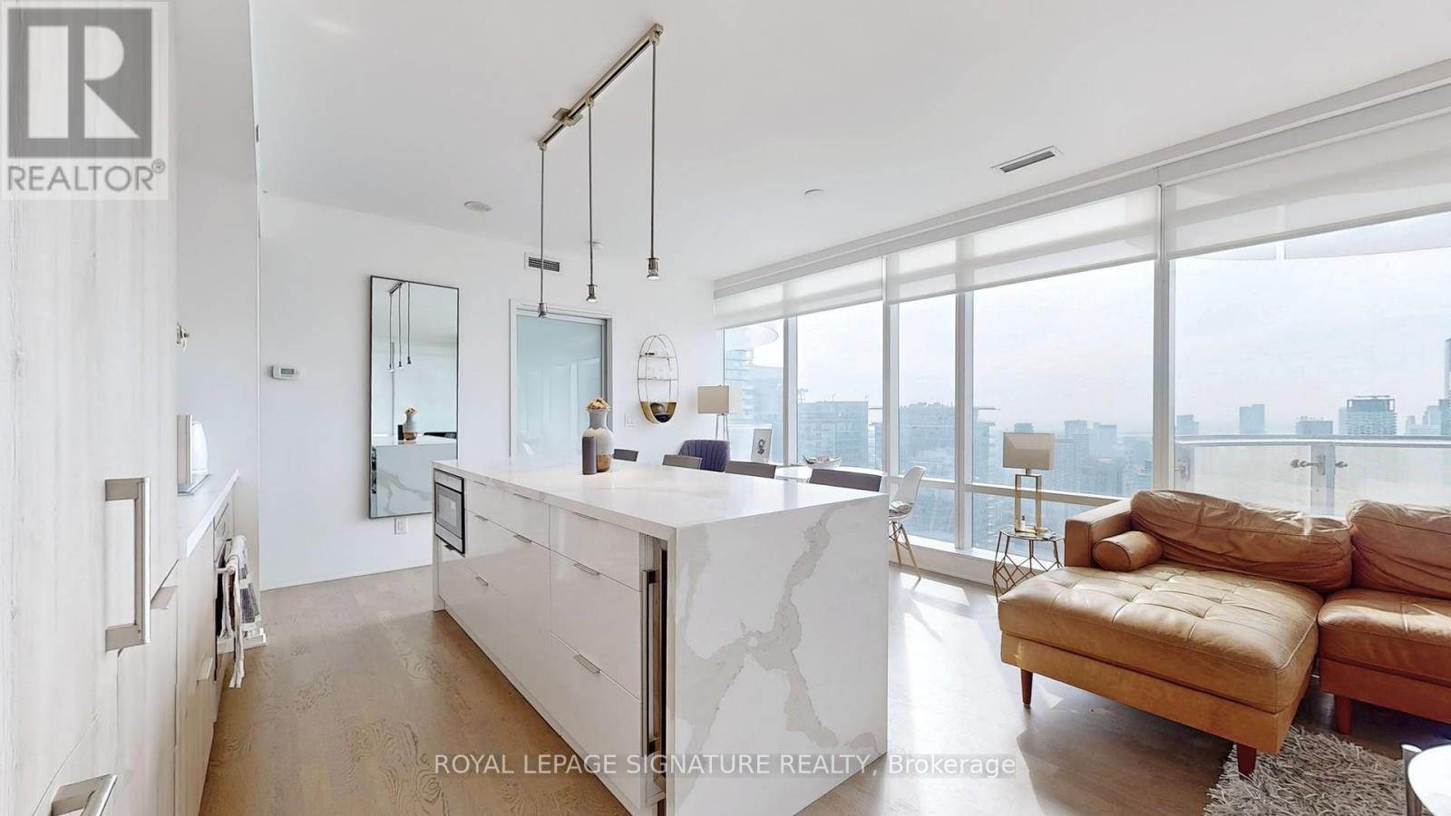 4406 - 1 Bloor Street E, Toronto, Ontario  M4W 0A8 - Photo 9 - C12752596