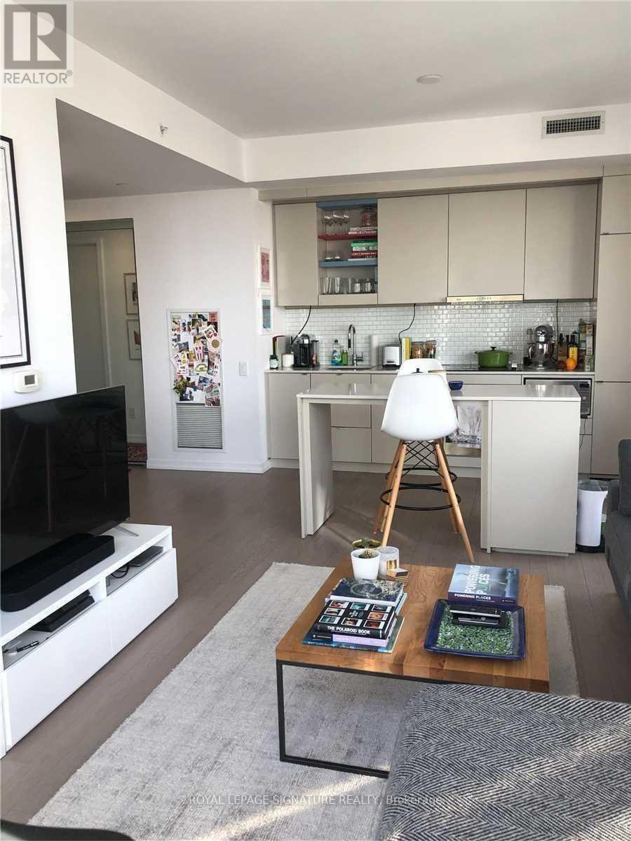 2503 - 101 Peter Street, Toronto, Ontario  M5V 0G6 - Photo 10 - C12752606