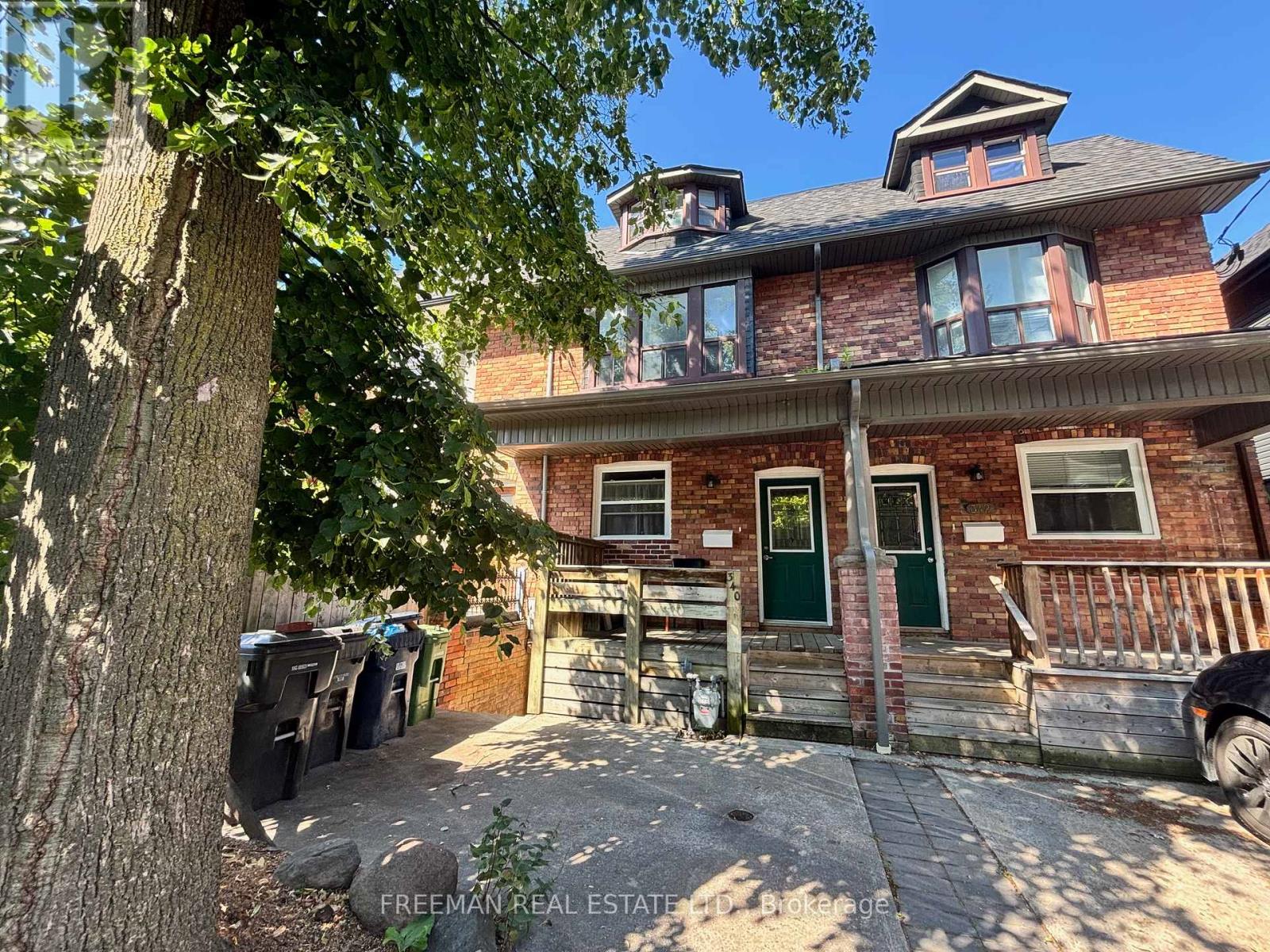 LOWER - 340 HOWLAND AVENUE, Toronto, Ontario
