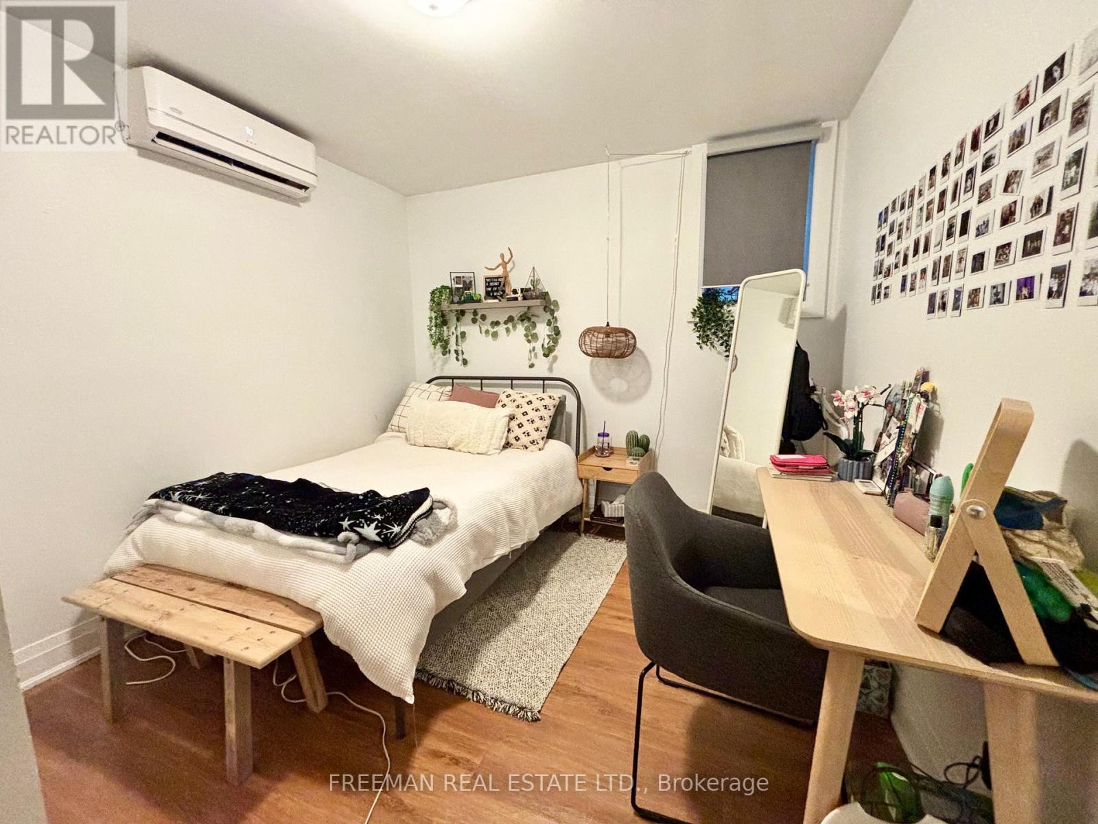 Lower - 340 Howland Avenue, Toronto, Ontario  M5R 3B9 - Photo 8 - C12752696