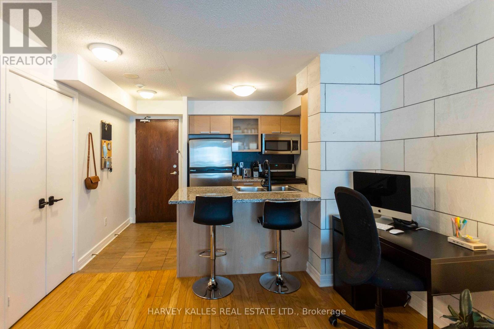 411 - 16 Harrison Garden Boulevard, Toronto, Ontario  M2N 7J6 - Photo 12 - C12752700