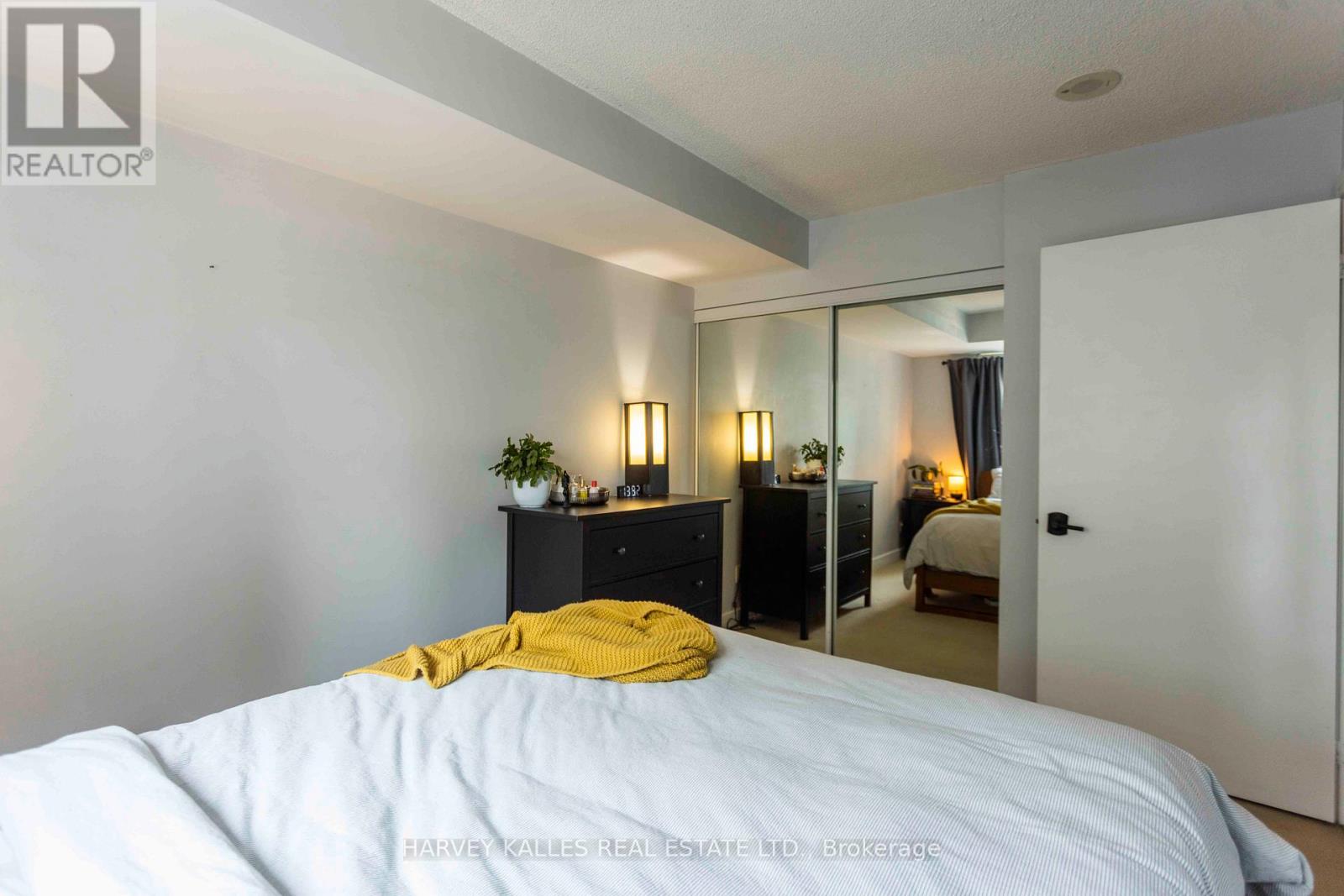 411 - 16 Harrison Garden Boulevard, Toronto, Ontario  M2N 7J6 - Photo 15 - C12752700