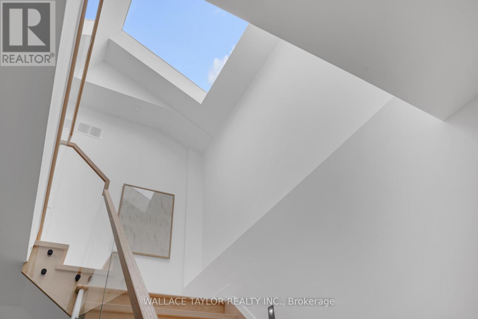 13 Knight Street, Toronto, Ontario  M4C 3K8 - Photo 22 - E12752474