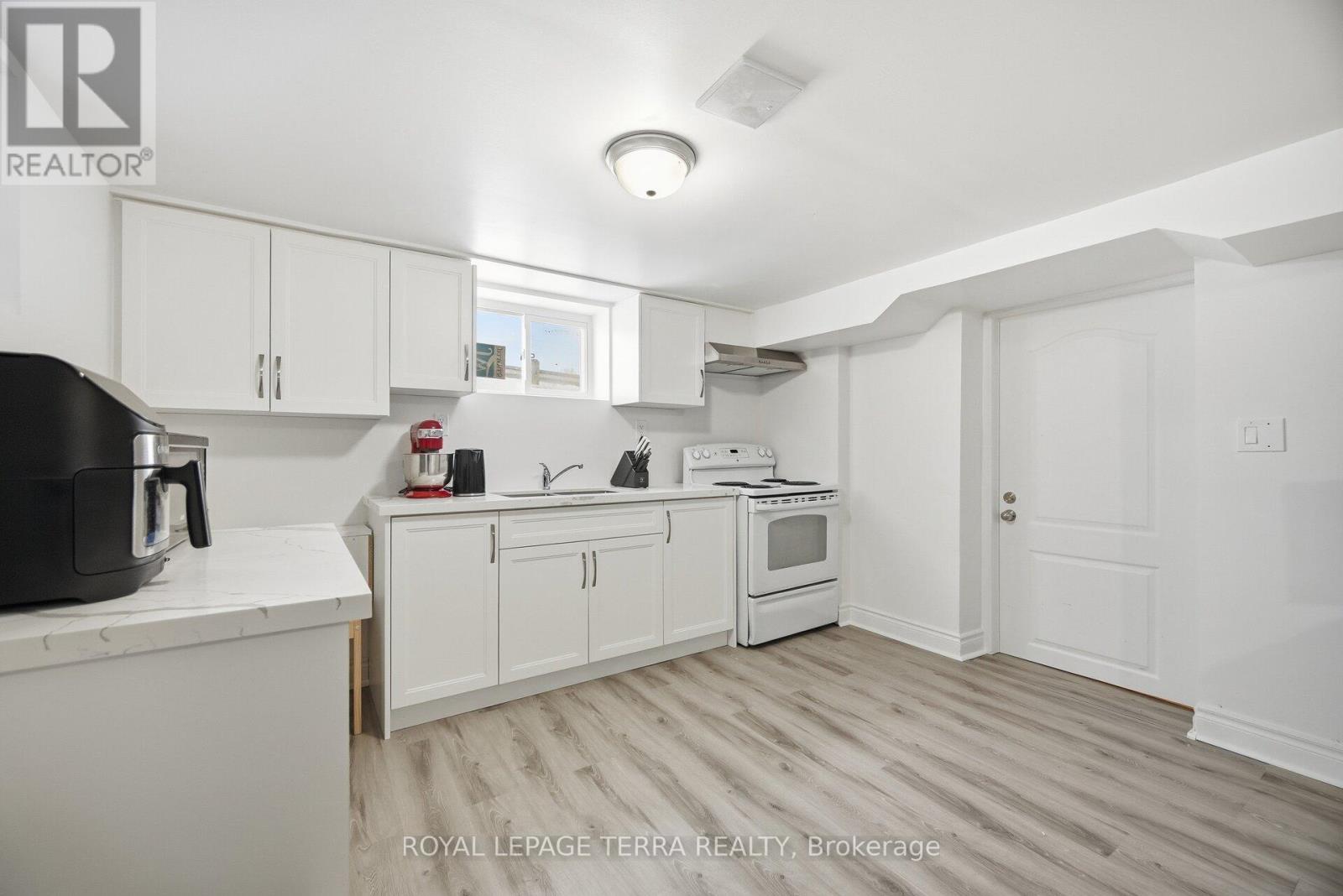 742 Ritson Road S, Oshawa, Ontario  L1H 5L1 - Photo 27 - E12752492