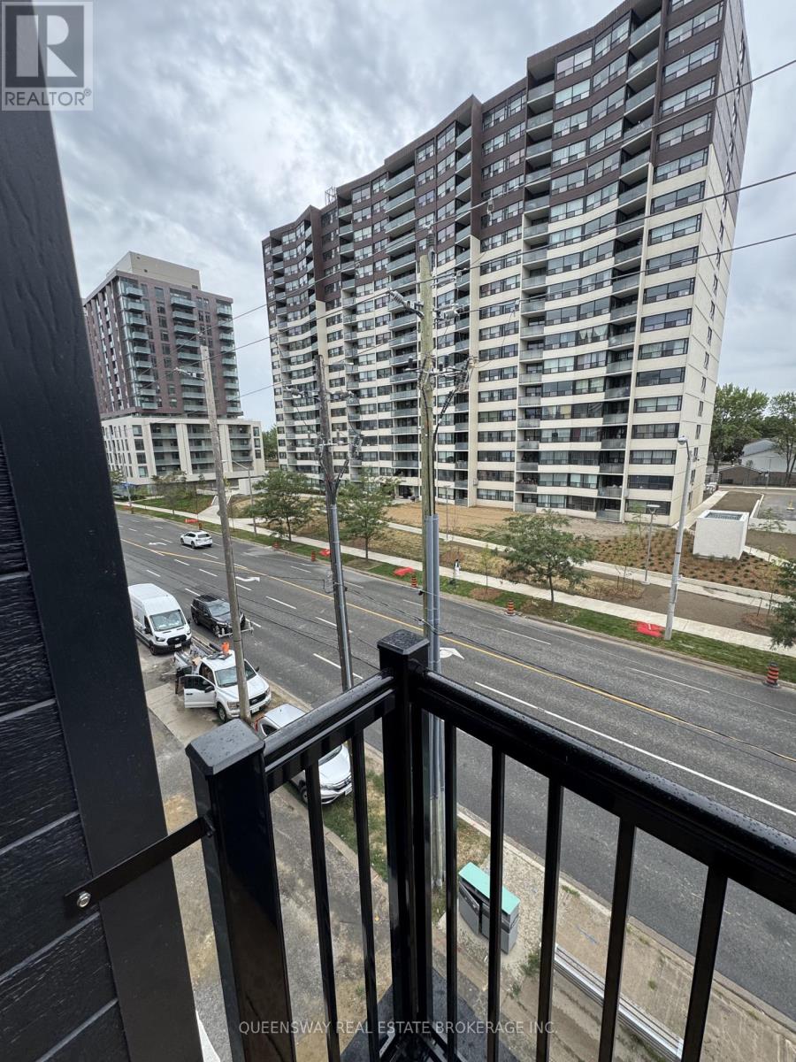 3079 Pharmacy Avenue, Toronto, Ontario  M1T 1H8 - Photo 6 - E12752494