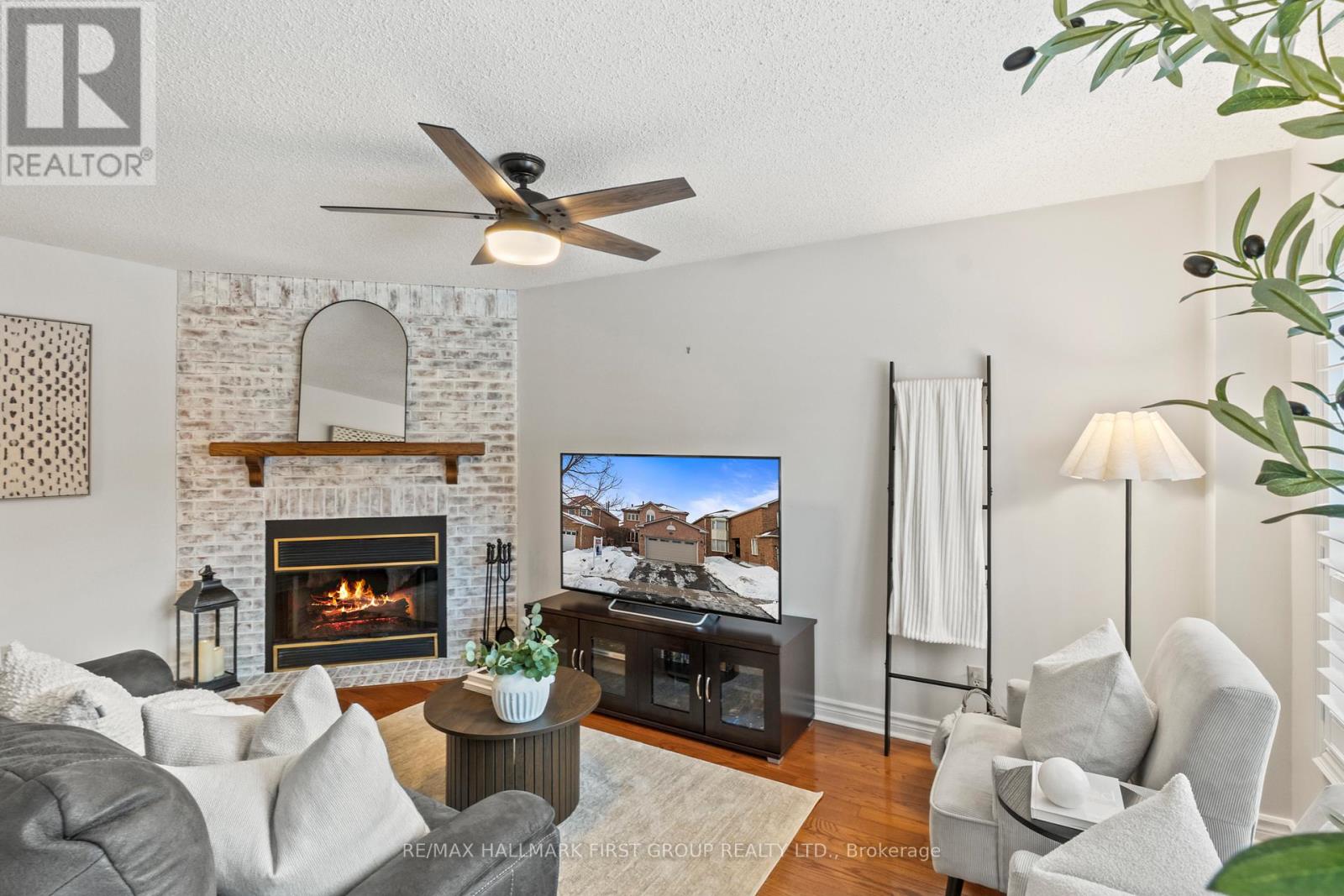 4 Winterberry Drive, Whitby, Ontario L1R 1Z2 - Photo 13 - E12752524