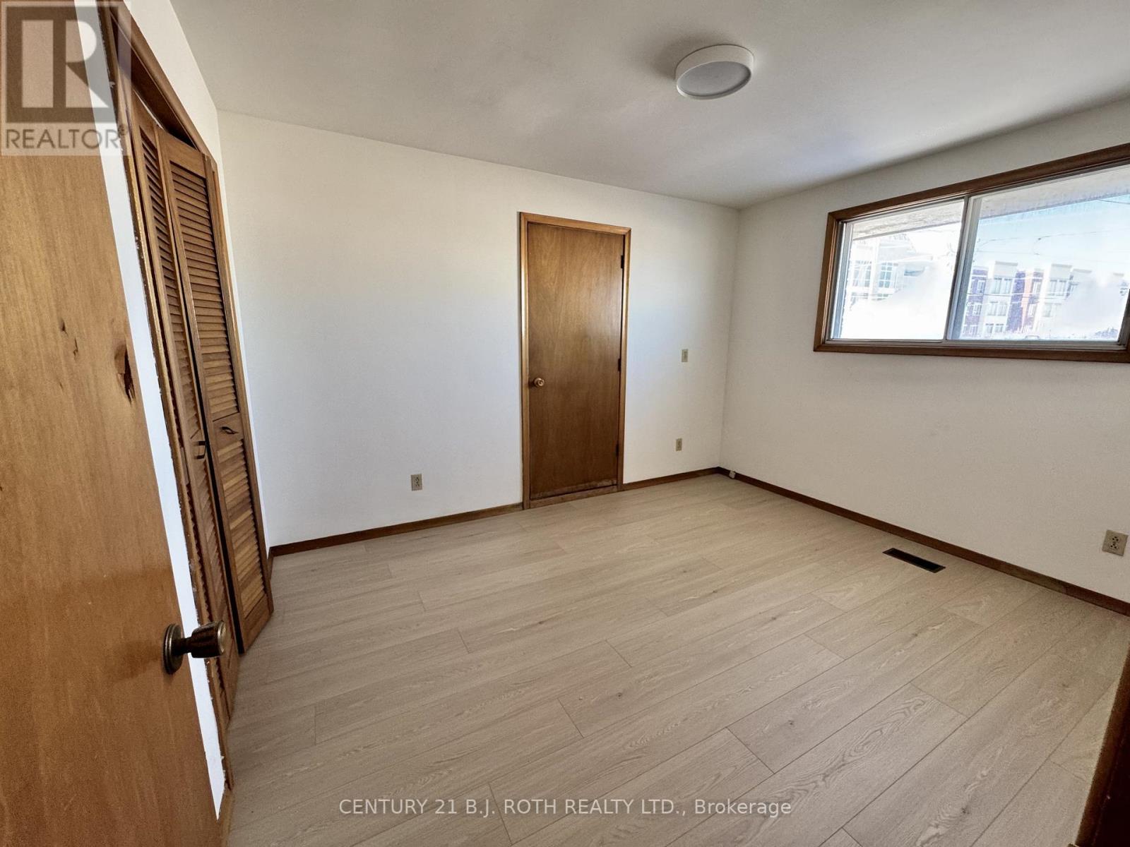 915 Taunton Road E, Whitby, Ontario  L1R 3L7 - Photo 11 - E12752638