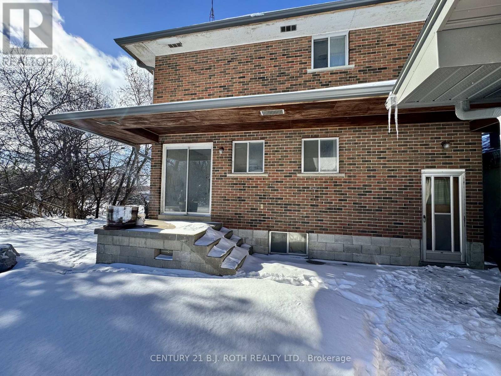 915 Taunton Road E, Whitby, Ontario  L1R 3L7 - Photo 3 - E12752638