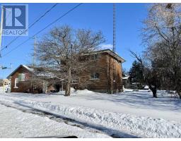 915 TAUNTON ROAD E, Whitby, Ontario