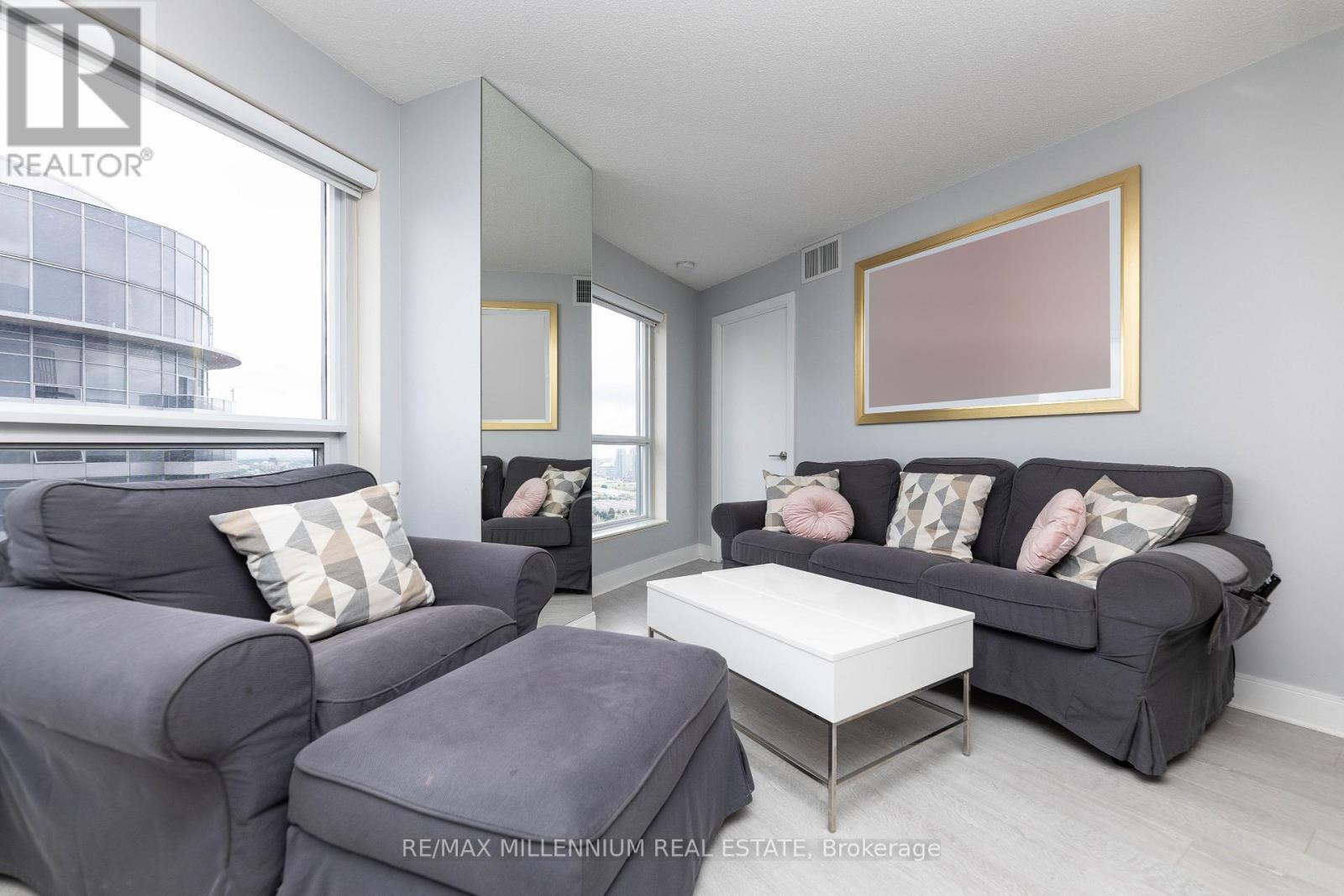 3910 - 125 Village Green Square, Toronto, Ontario  M1S 0L1 - Photo 15 - E12752650