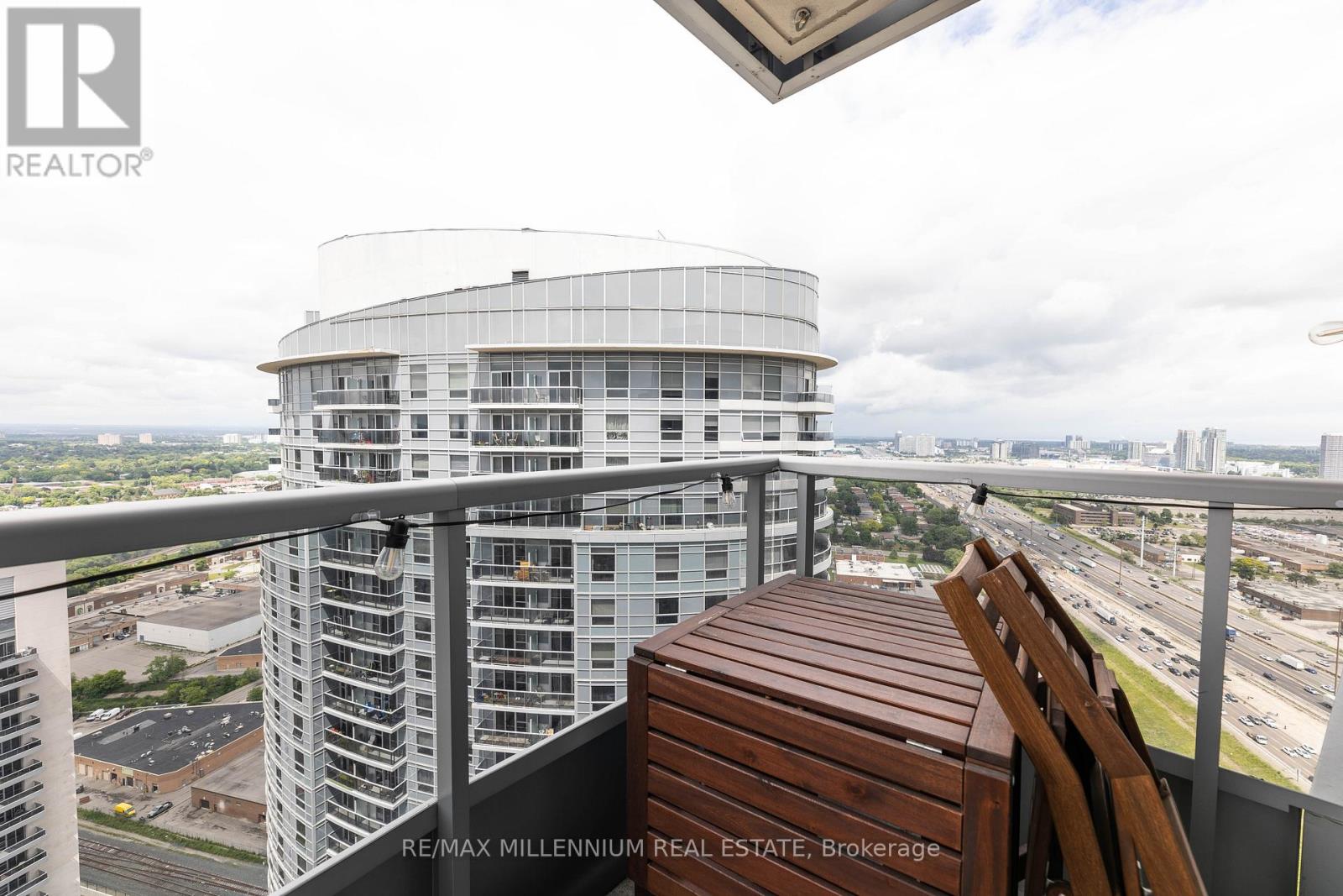 3910 - 125 Village Green Square, Toronto, Ontario  M1S 0L1 - Photo 31 - E12752650